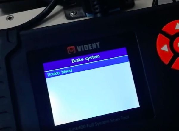 vident-ilink-land-rover-review-40